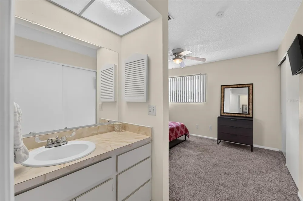 1131 LONGFELLOW ROAD Sarasota, FL 34243