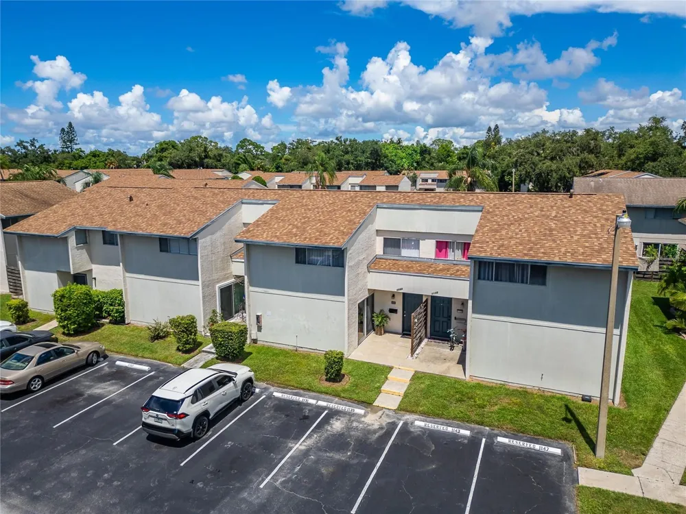 1131 LONGFELLOW ROAD Sarasota, FL 34243