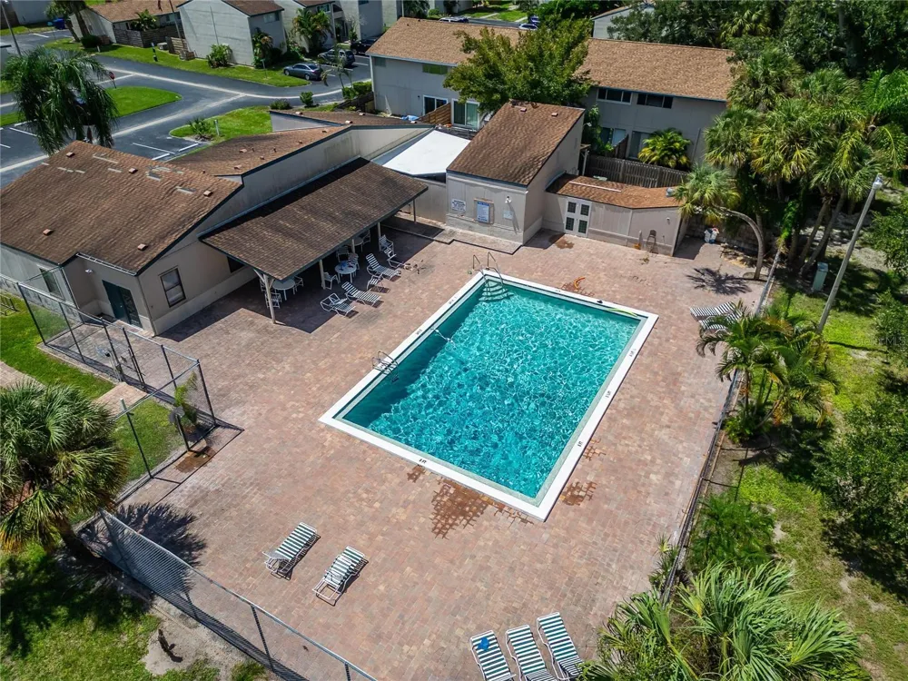 1131 LONGFELLOW ROAD Sarasota, FL 34243