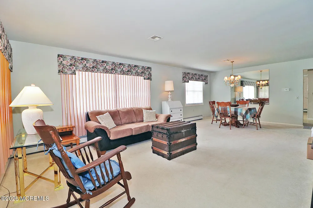 7 Point Blanche Court Toms River, NJ 08757