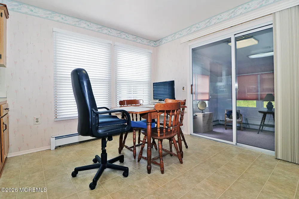 7 Point Blanche Court Toms River, NJ 08757