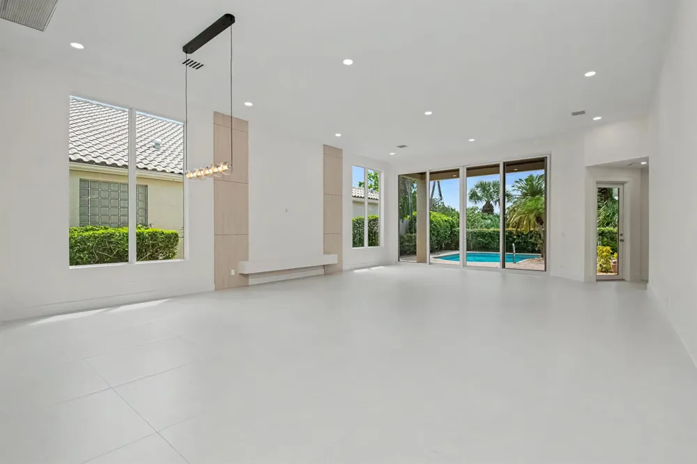 16053 VILLA VIZCAYA PLACE Delray Beach, FL 33446