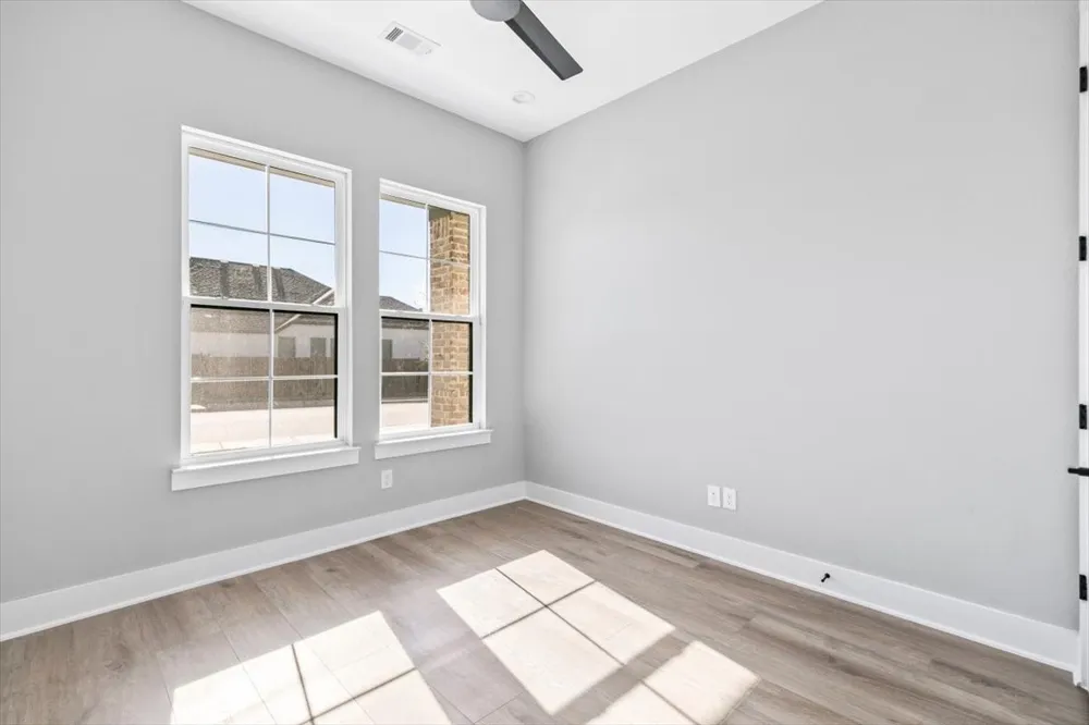 1409 Ethan Circle Midlothian, TX 76065