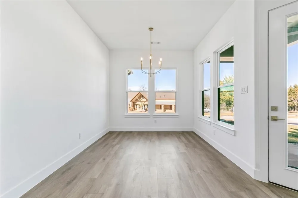 1409 Ethan Circle Midlothian, TX 76065