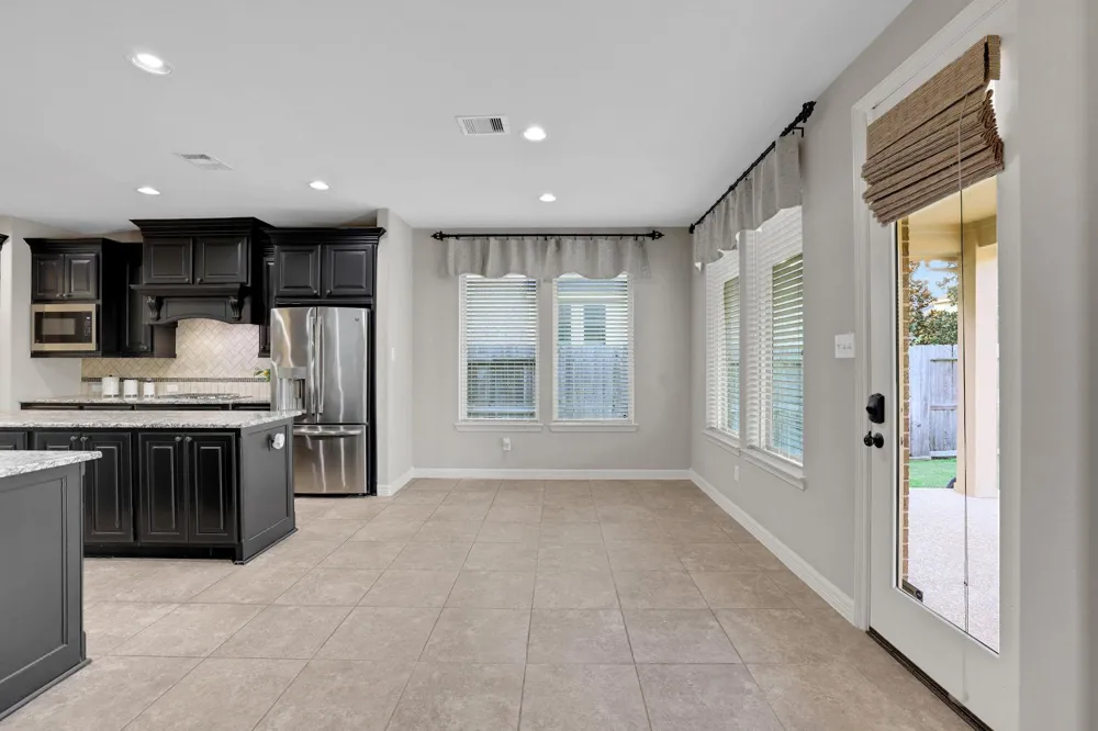 27418 Windcrest Key Lane Fulshear, TX 77441