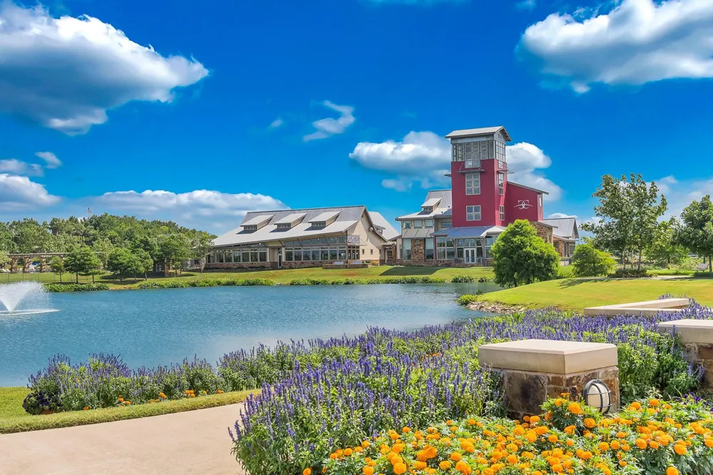 27418 Windcrest Key Lane Fulshear, TX 77441