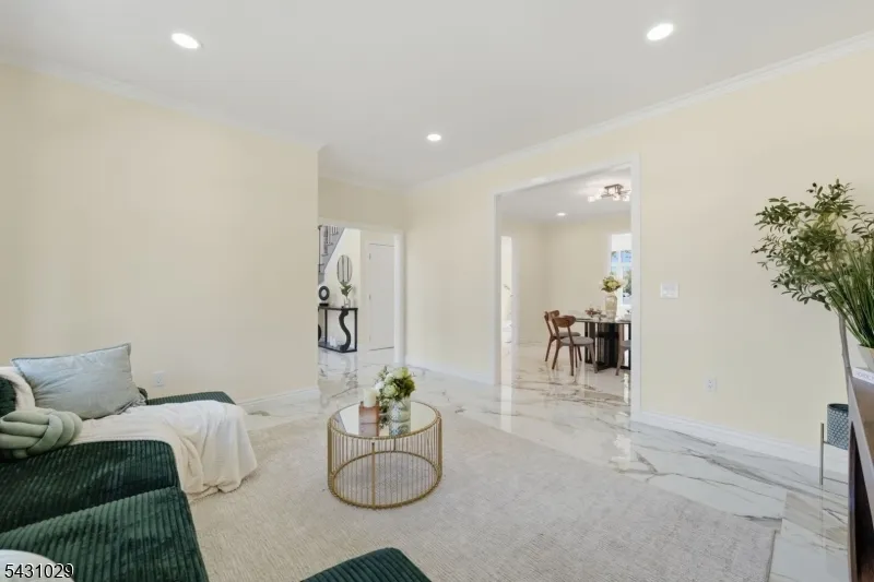 1690 Hamburg Tpke Wayne, NJ 07470
