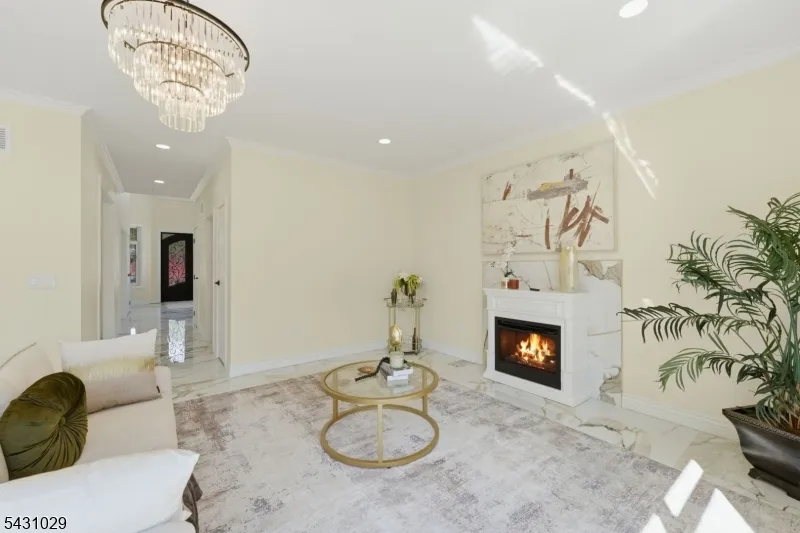 1690 Hamburg Tpke Wayne, NJ 07470