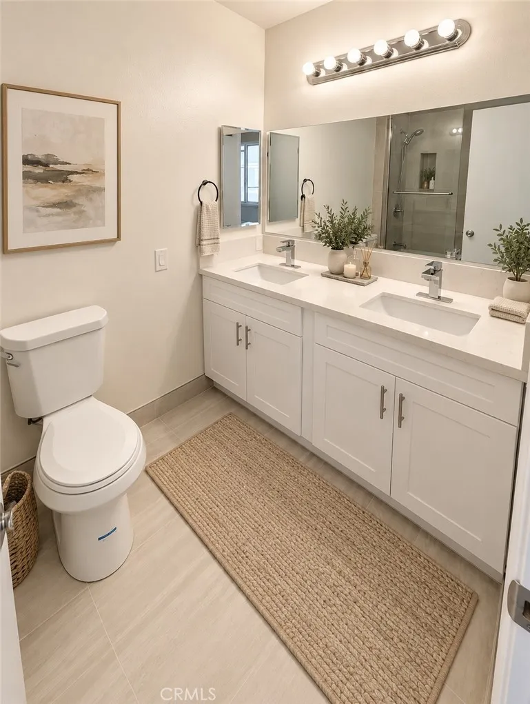 46 Eagle Point #25 Irvine, CA 92604