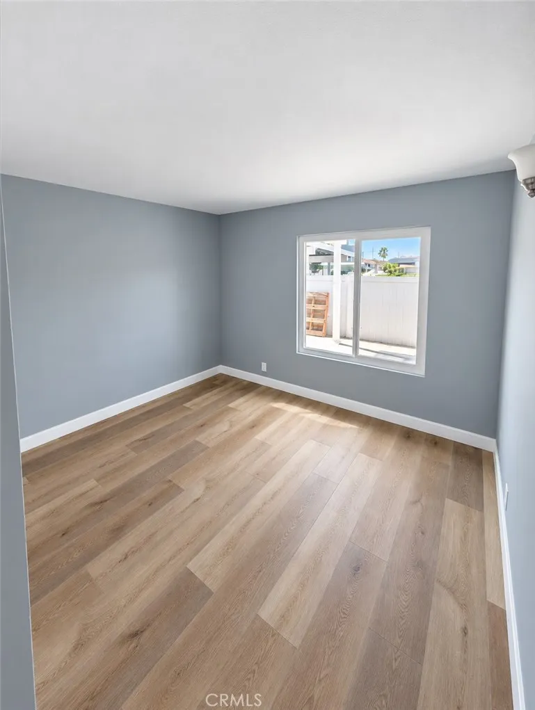 46 Eagle Point #25 Irvine, CA 92604