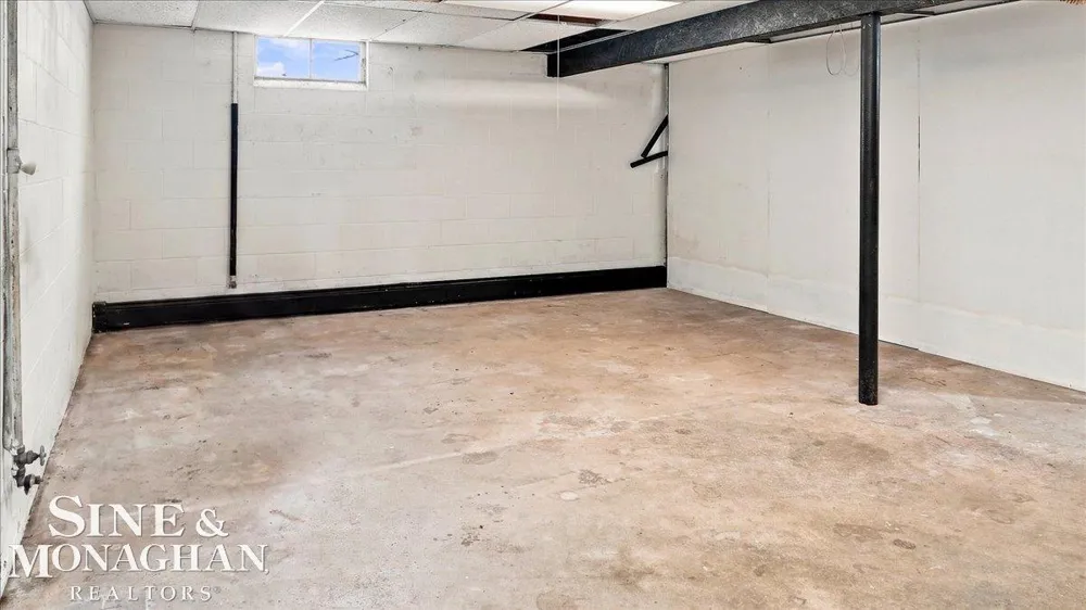 68350 Mary Street Richmond City, MI 48062