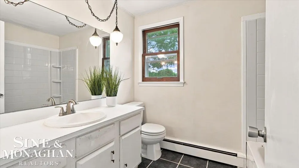 68350 Mary Street Richmond City, MI 48062