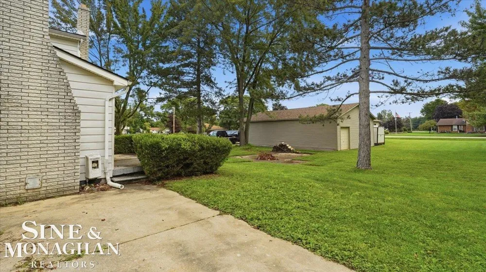 68350 Mary Street Richmond City, MI 48062