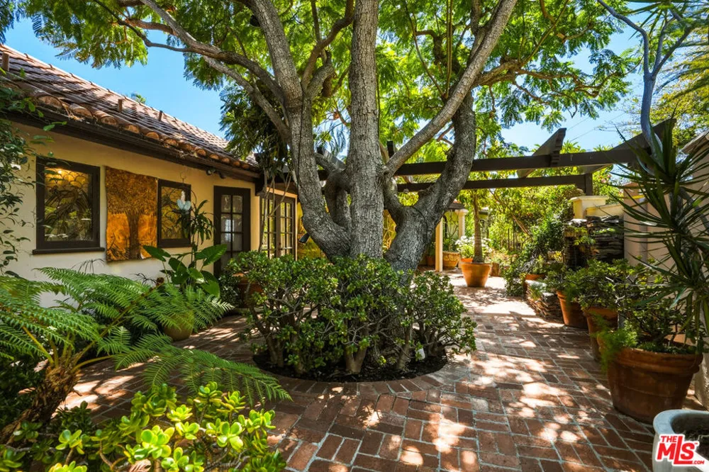 3400 Coast View Drive Malibu, CA 90265