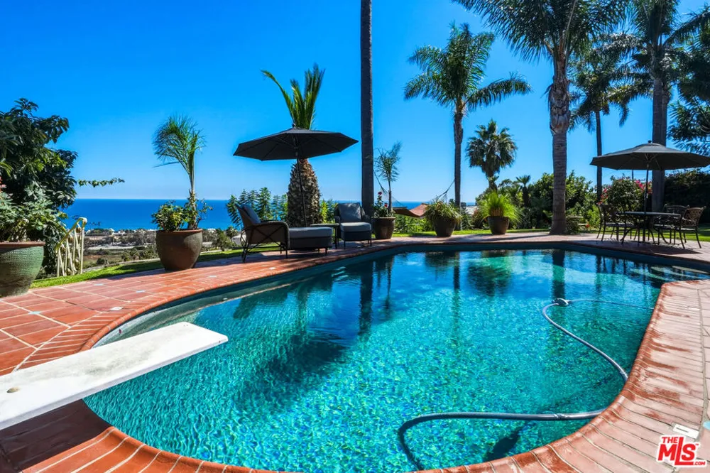 3400 Coast View Drive Malibu, CA 90265