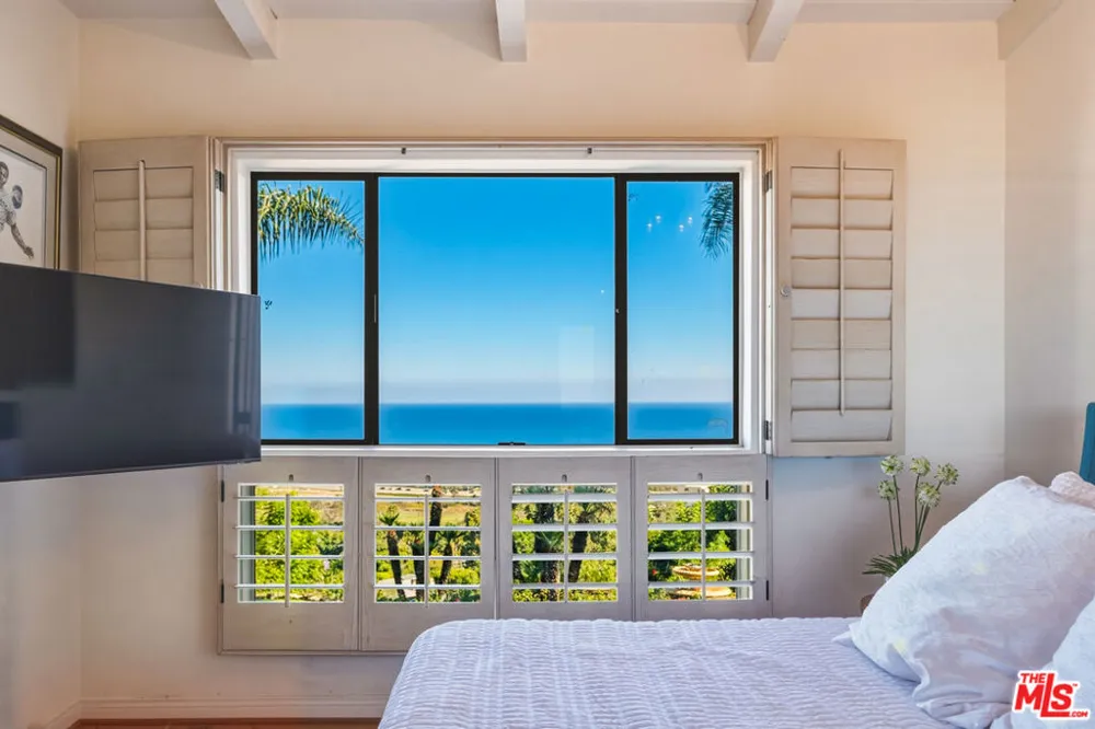 3400 Coast View Drive Malibu, CA 90265