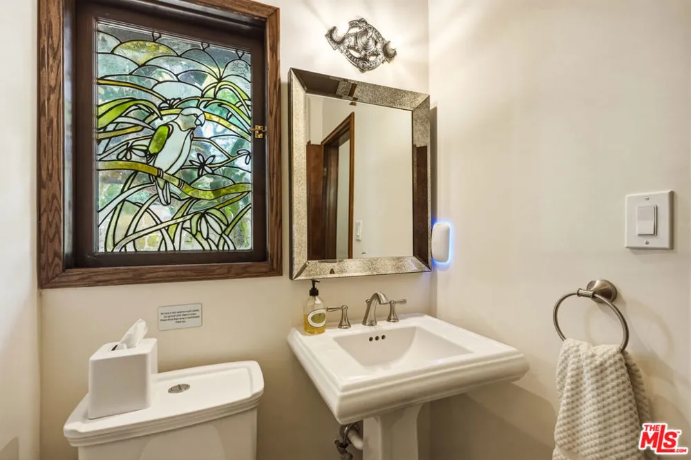 3400 Coast View Drive Malibu, CA 90265