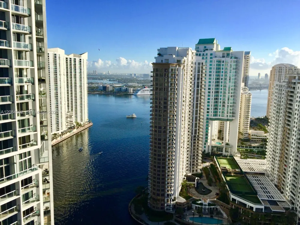 495 Brickell Ave #3410 Miami, FL 33131