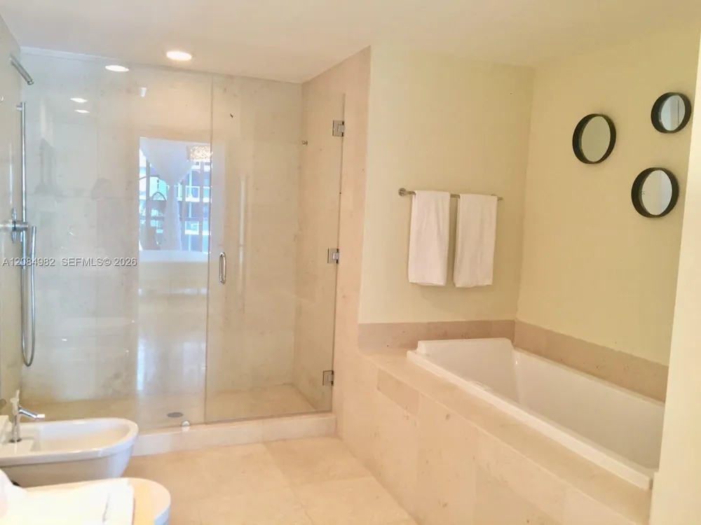 495 Brickell Ave #3410 Miami, FL 33131