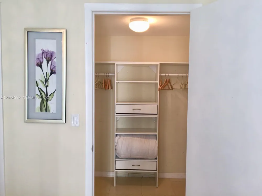 495 Brickell Ave #3410 Miami, FL 33131