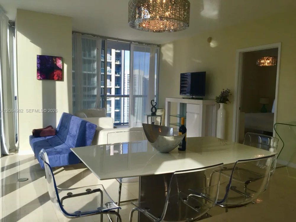 495 Brickell Ave #3410 Miami, FL 33131