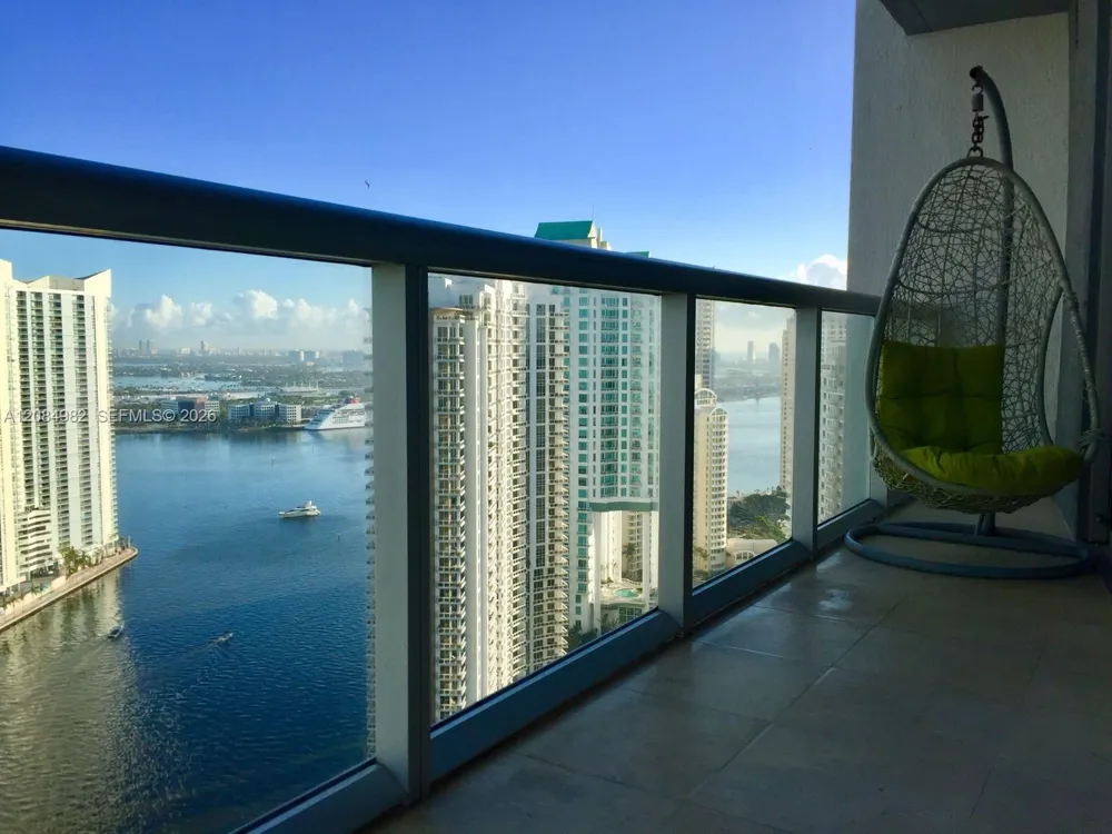 495 Brickell Ave #3410 Miami, FL 33131