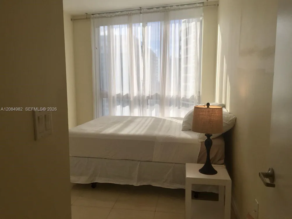 495 Brickell Ave #3410 Miami, FL 33131