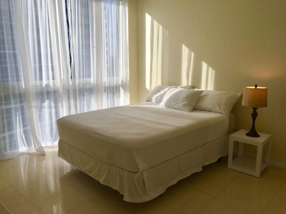 495 Brickell Ave #3410 Miami, FL 33131