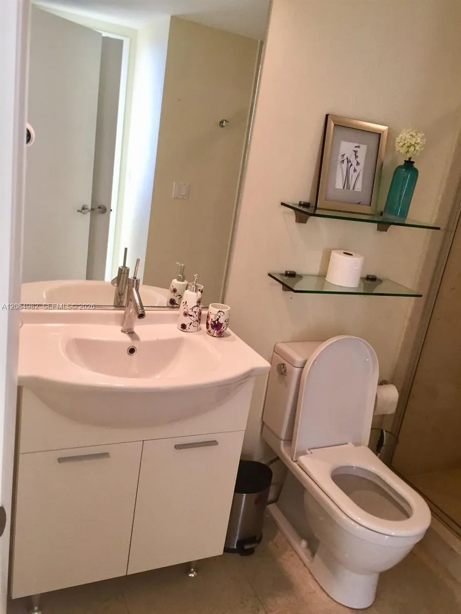 495 Brickell Ave #3410 Miami, FL 33131