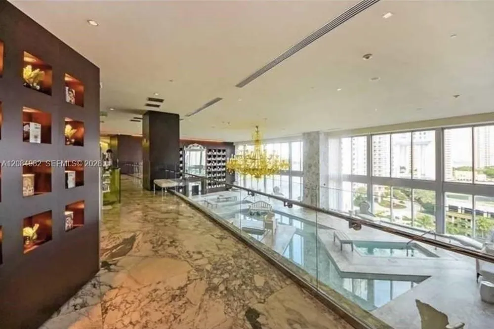 495 Brickell Ave #3410 Miami, FL 33131