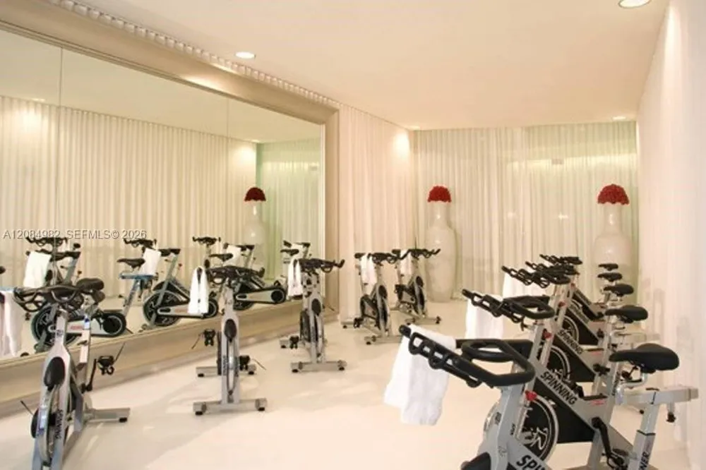 495 Brickell Ave #3410 Miami, FL 33131