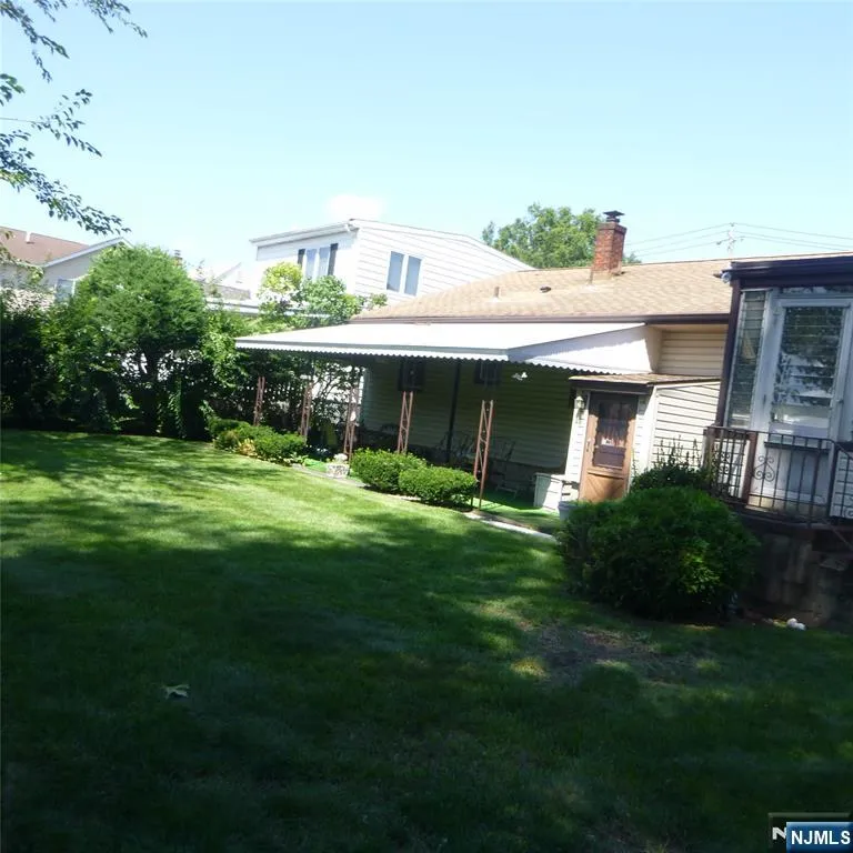 74 Avenue D Lodi, NJ 07644