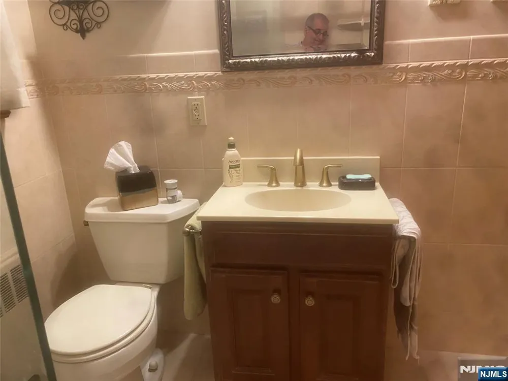74 Avenue D Lodi, NJ 07644
