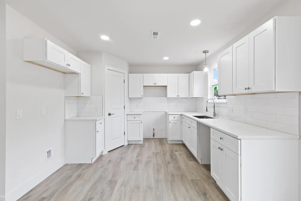 2800 Gady Pines Drive Adrian, MI 49221