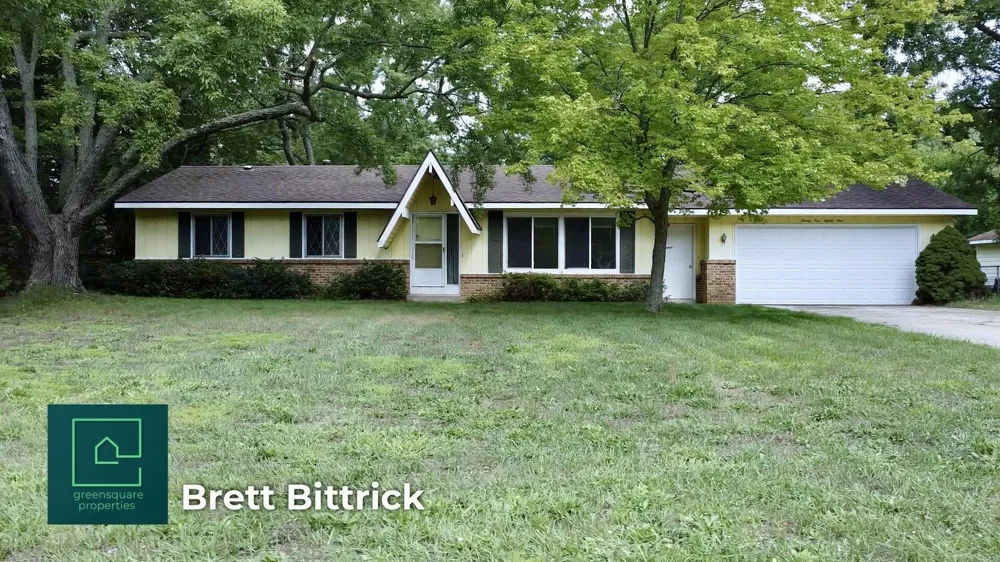 2989 Memorial Drive Park Township, MI 49424
