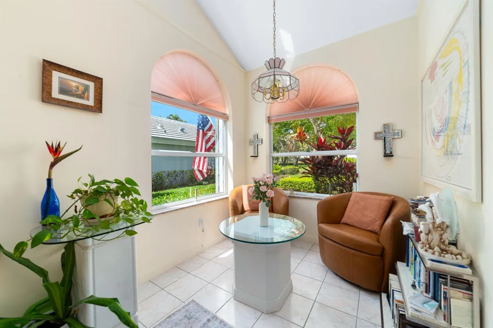 2370 Saratoga Bay Drive West Palm Beach, FL 33409
