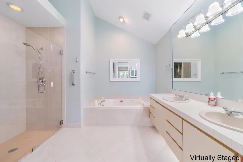 2370 Saratoga Bay Drive West Palm Beach, FL 33409