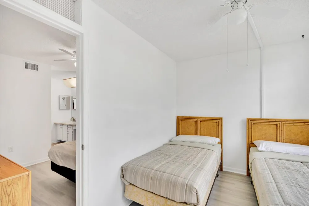 6800 Royal Palm Boulevard #Unit 207F Margate, FL 33063