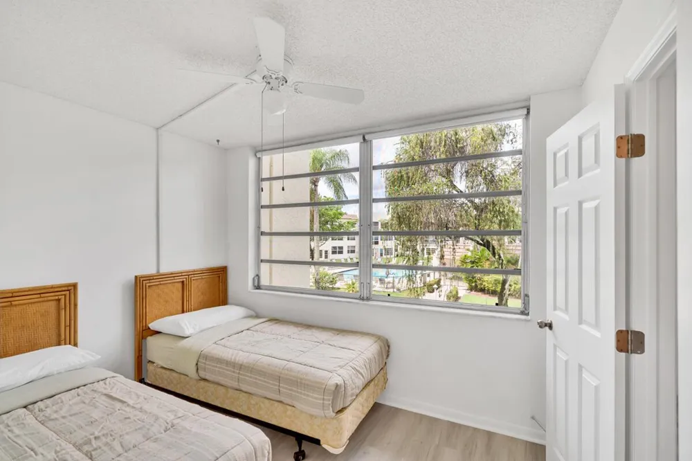 6800 Royal Palm Boulevard #Unit 207F Margate, FL 33063