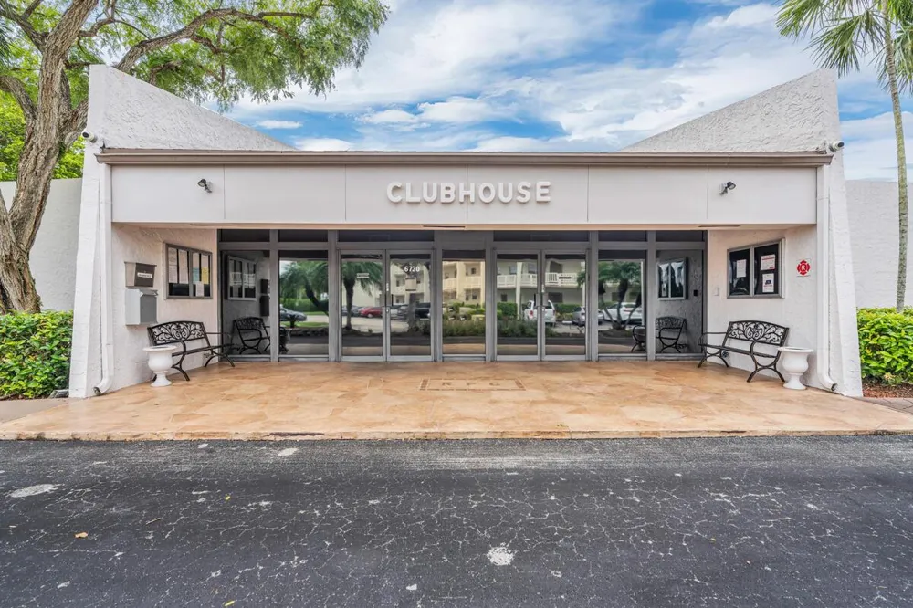 6800 Royal Palm Boulevard #Unit 207F Margate, FL 33063