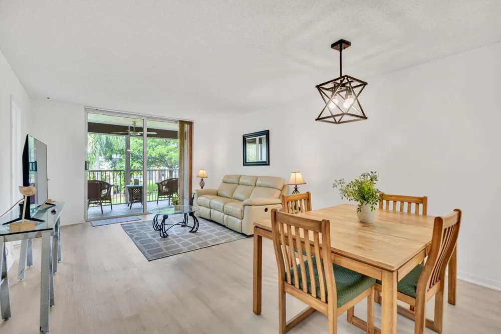 6800 Royal Palm Boulevard #Unit 207F Margate, FL 33063
