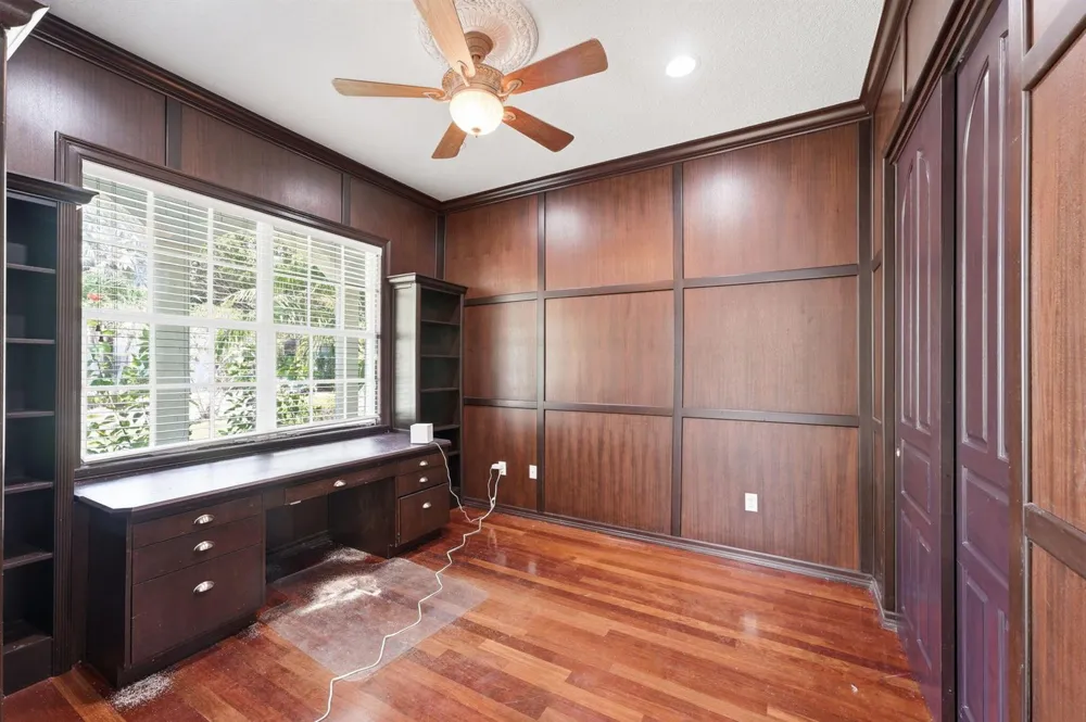 400 NE 8th Avenue Fort Lauderdale, FL 33301
