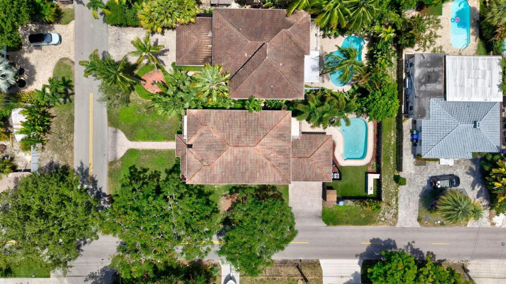 400 NE 8th Avenue Fort Lauderdale, FL 33301