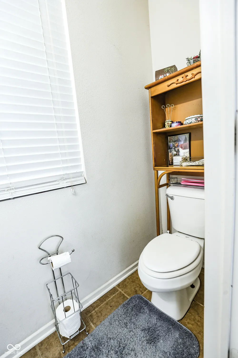11505 Presidio Drive Indianapolis, IN 46235