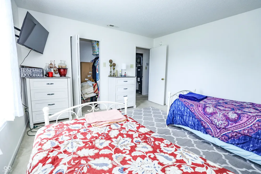 11505 Presidio Drive Indianapolis, IN 46235