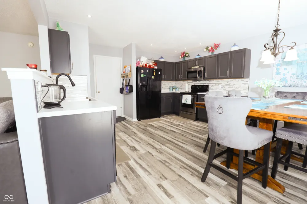 11505 Presidio Drive Indianapolis, IN 46235