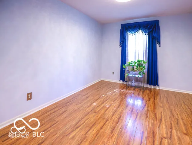 2224 Gradison Drive Indianapolis, IN 46214