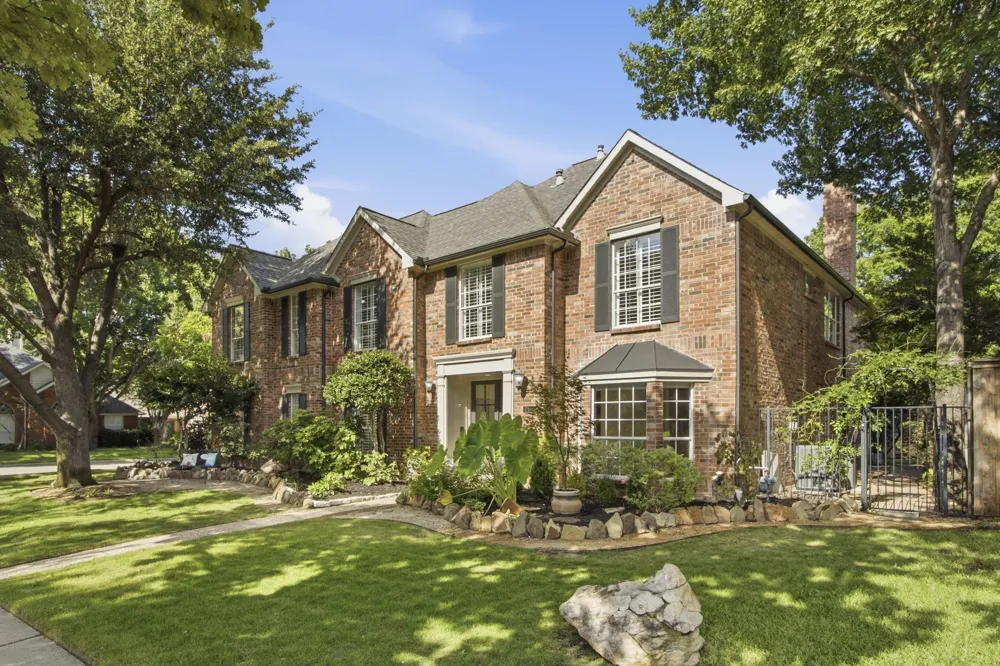 210 Chinaberry Way Coppell, TX 75019