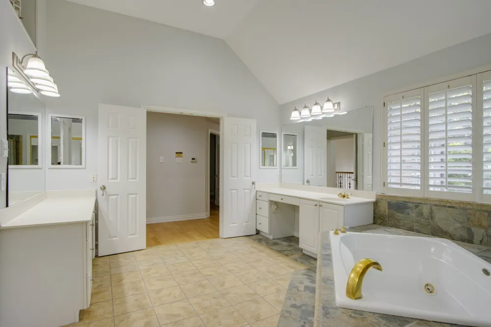 210 Chinaberry Way Coppell, TX 75019