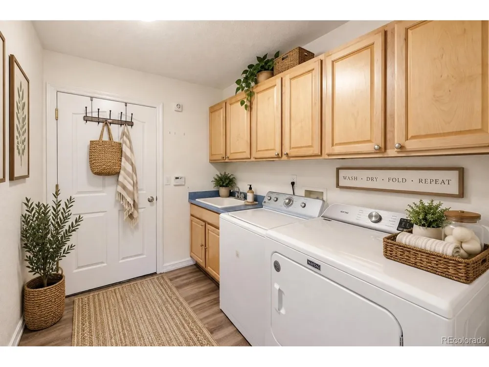 10083 Charissglen Court Highlands Ranch, CO 80126